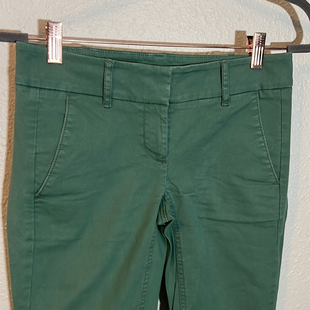 Ann Taylor Loft Marisa 00P Green Casual Capri - Picture 3 of 8